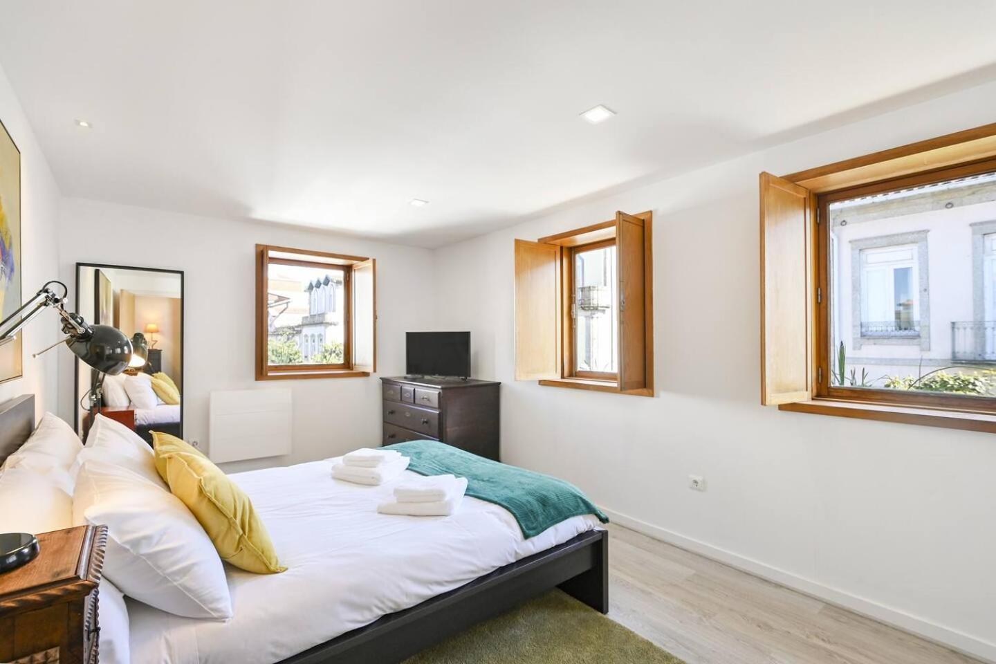 Apartamento Familiar Na Se De Braga - Afonso Henriques Εξωτερικό φωτογραφία